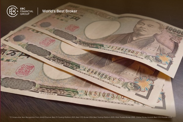 USD/JPY พุ่งขึ้นท่ามกลางความหวังมาตรการกระตุ้นเศรษฐกิจญี่ปุ่น