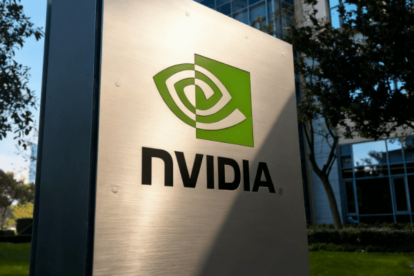 辉达盘前股价可以告诉我们哪些投资信息?