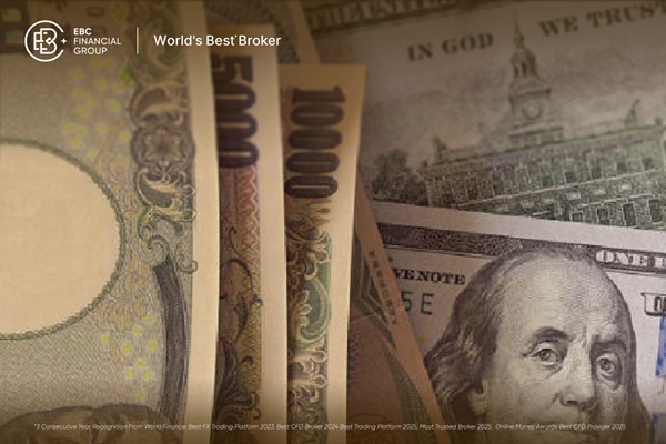 زوج الدولار/ين يتجه نحو مستوى 160 مع تزايد الحديث عن التضخم والتدخل