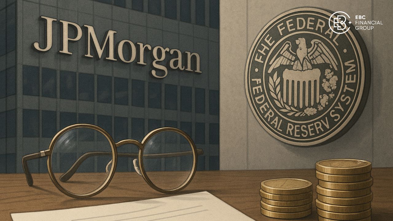 JP Morgan đảo chiều dự báo: Fed cắt lãi tháng 12/2025