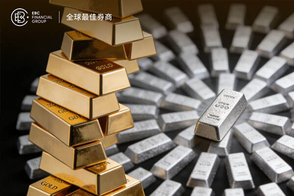 黄金围绕4200震荡 白银逼仓行情延续