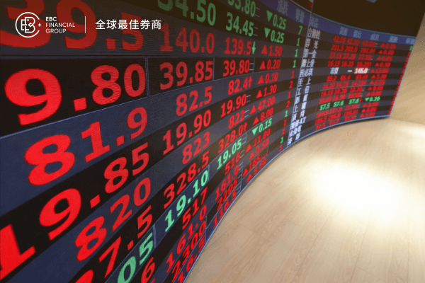 今日台股大盤強勢反彈，指數重回28000點，多頭信心回暖