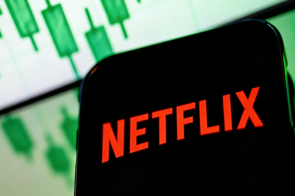 如何解讀奈飛股價波動背後的秘密?