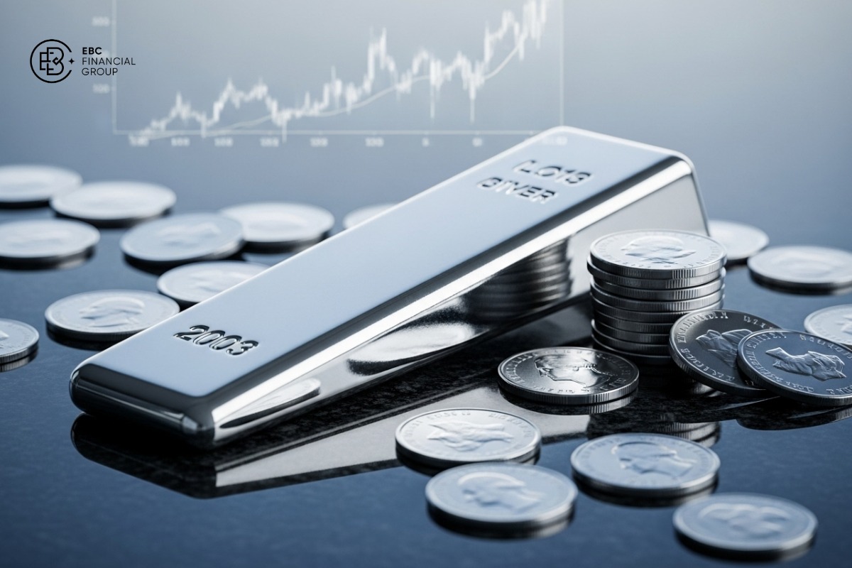 Giá bạc thế giới hôm nay 5/1/2026: Vọt gần 76 USD/ounce, bạc trong nước áp sát 79 triệu/kg