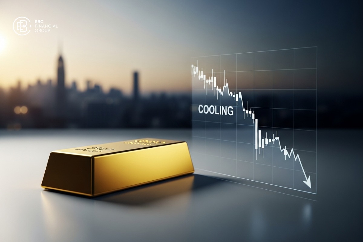 Giá vàng thế giới hôm nay hạ nhiệt sau dữ liệu kinh tế Mỹ tích cực