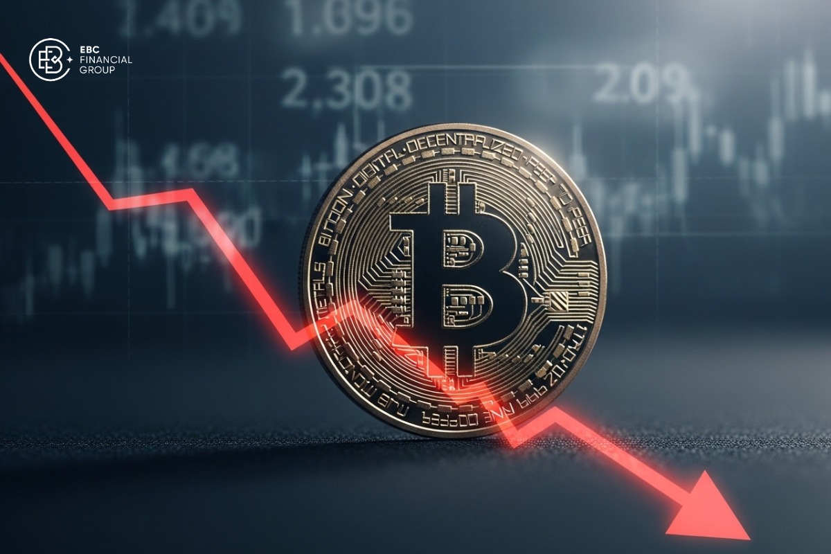 Giá Bitcoin hôm nay giảm mạnh giữa lúc vàng lập đỉnh và căng thẳng thuế quan Trump-EU