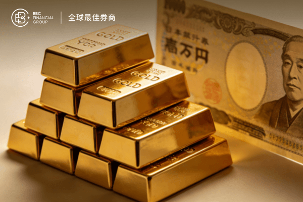 现货黄金冲高直指4900点，日债周三全线反弹