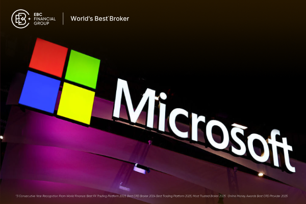 Precio de las acciones de Microsoft tiembla tras rebaja clave