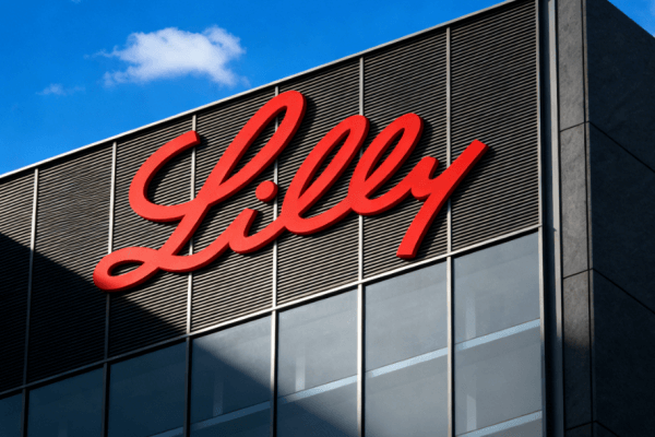 LLY財報透視：高估值與強勁成長，投資人如何抉擇？