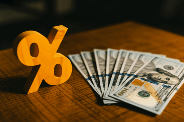 美金存款利率走低了吗?现在还能存吗?