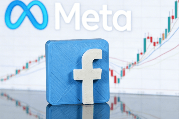 Meta短期下跌不等于崩盘，facebook股价背后的战略投资逻辑