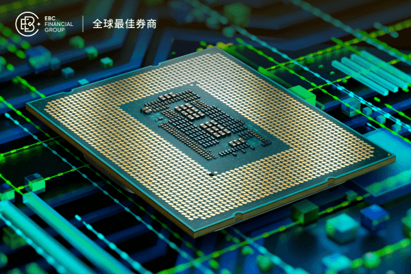 芯片股迎來全面爆發：AMD、英特爾齊漲7% ，Arm暴漲16%