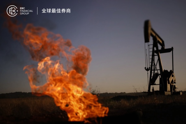 黄金本周回暖 WTI原油暴涨13%