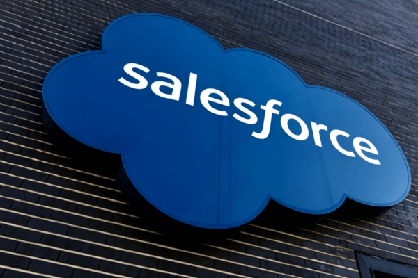 机构仍看涨60%空间，Salesforce股票现在能买吗?