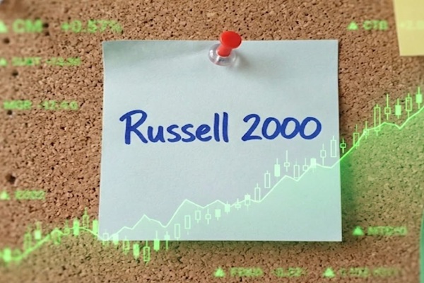Russell 2000 alcanza máximos históricos: El despertar de Wall Street