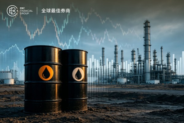 伊美谈判释放海峡信号 布伦特WTI原油双双震荡