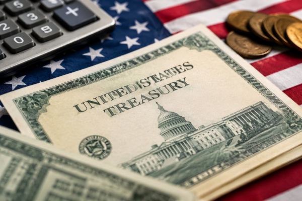 米国債買い時はいつ【2026年6月最新】?金利動向とリスクを見極める投資戦略
