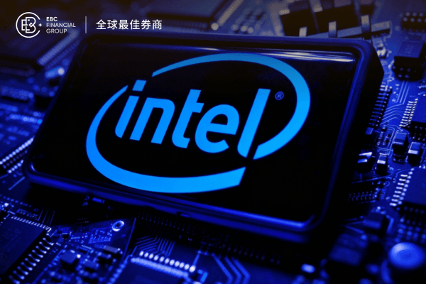 Google 300万AI芯片订单，为何让INTC股价单日暴涨11.2%?