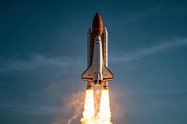 科技巨頭估值重塑：從SpaceX超額認購看硬科技資產的長線配置價值