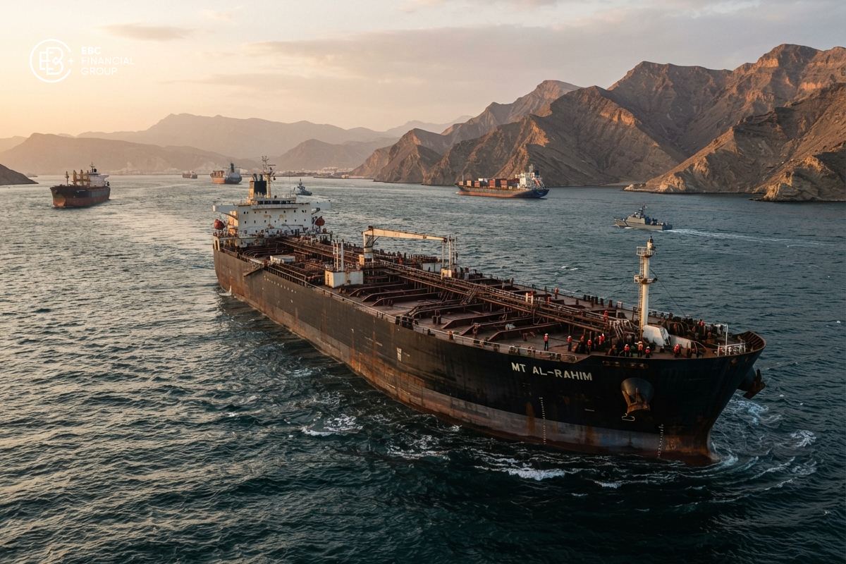 Giá dầu hôm nay: Brent vượt $85 khi rủi ro Hormuz trở lại