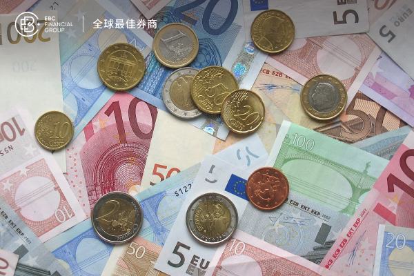 投資者信心改善 歐元盤整原地待命